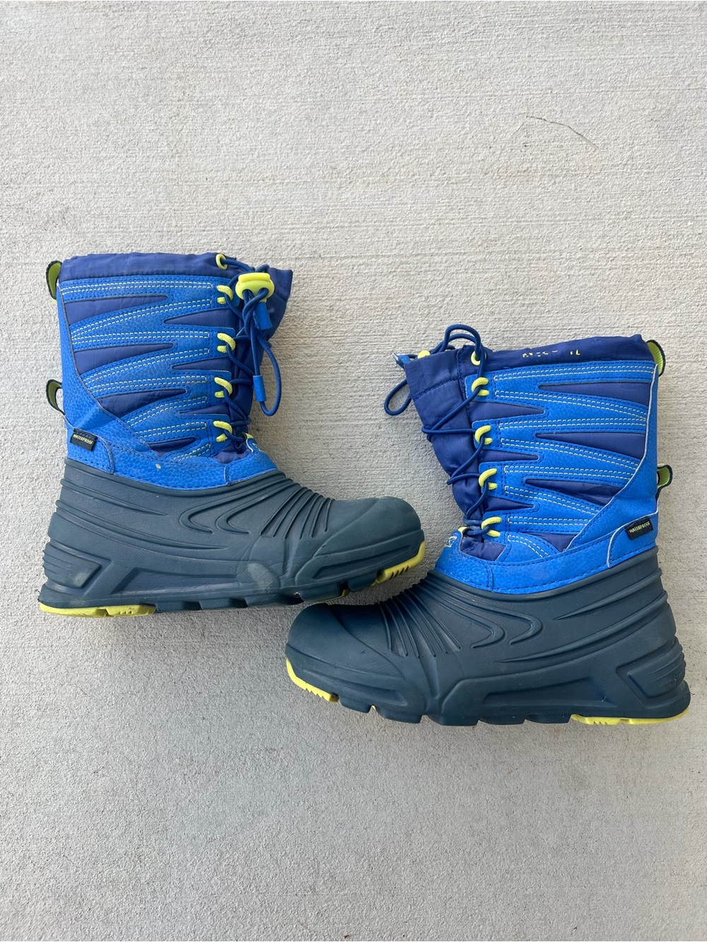 Merrell Kids Blue Winter Boots with Lime Accents Size 1